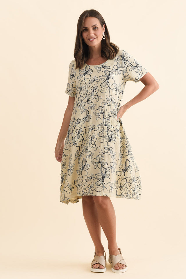 alt text|model:MJ image 4