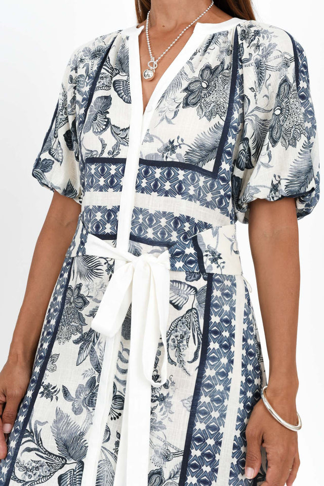 Bijou Ink Floral Linen Blend Dress,Brunette model,alt text|model:Cara image 6
