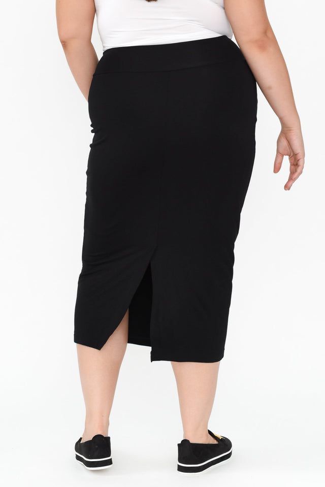 Black Bamboo Maxi Tube Skirt,Brunette model,alt text|model:Gabby image 16