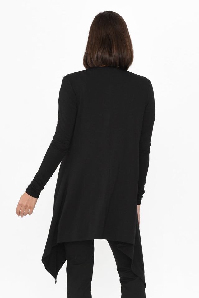 alt text|model:MJ image 7