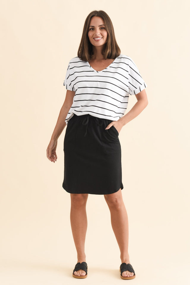 alt text|model:MJ image 8