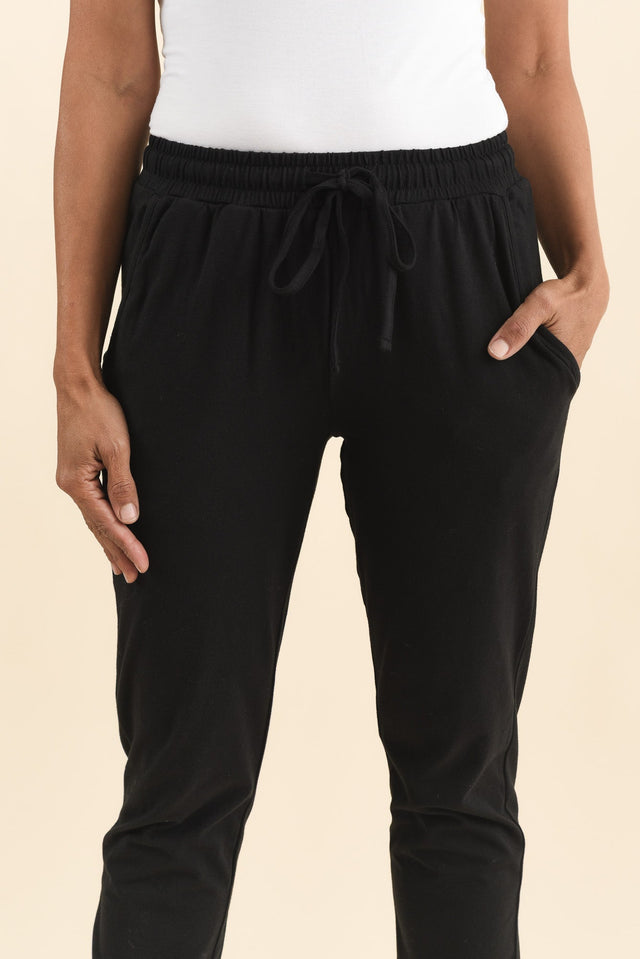 Black Cotton Everyday Tie Sweatpants,Brunette model,alt text|model:Cara image 7