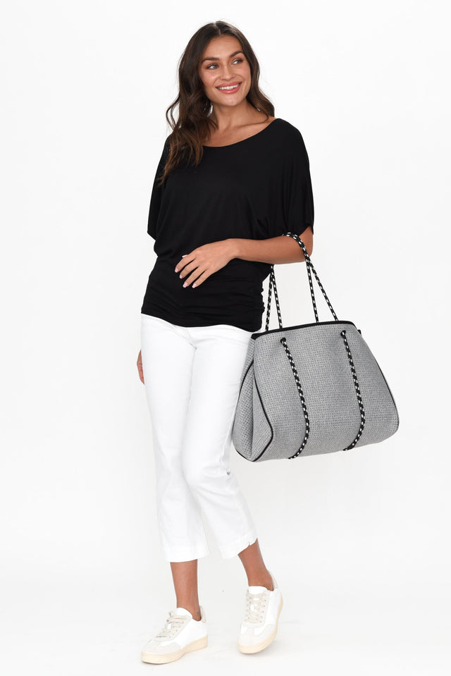 alt text|model:Brontie image 4