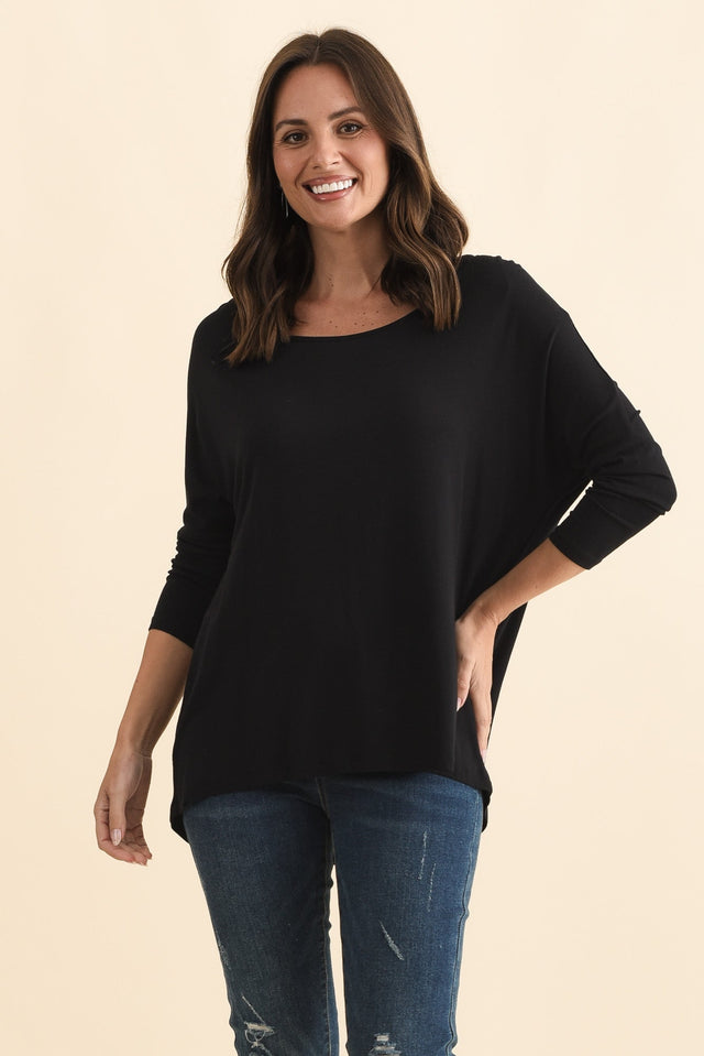 Black Milan 3/4 Sleeve Top,Brunette model,alt text|model:MJ