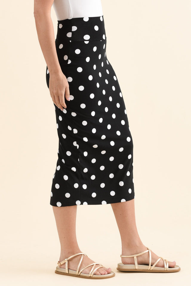 Black Spot Bamboo Maxi Tube Skirt,Side,Brunette model,alt text|model:MJ image 3