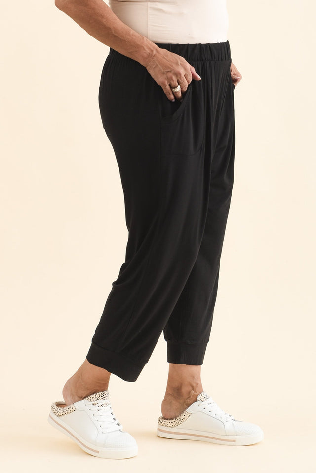 Black Tokyo Slouch Pants,Side,Brunette model,alt text|model:Pilita image 10