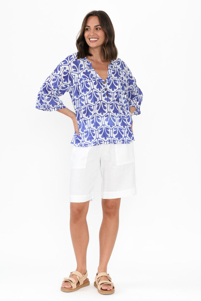 alt text|model:MJ image 7