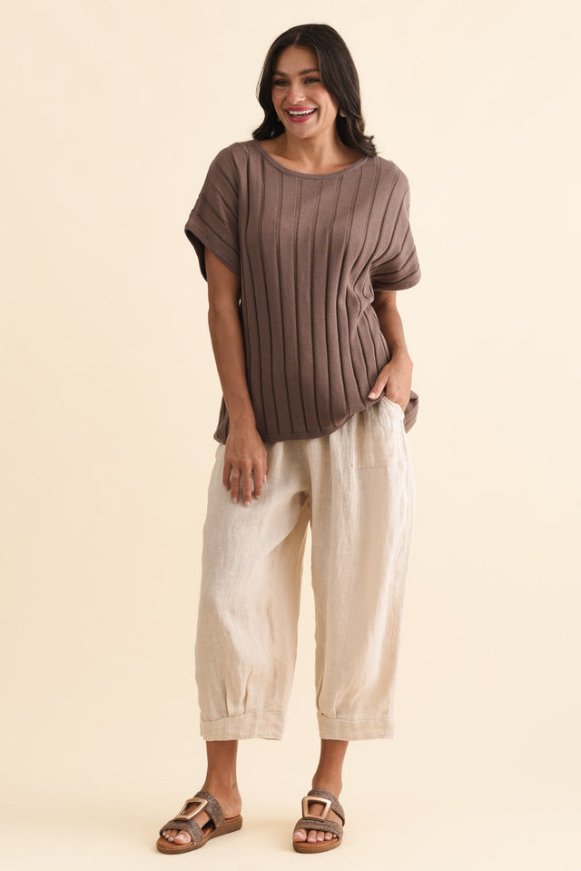 Elide Natural Linen Cropped Pants,Brunette model,alt text|model:Brontie image 8
