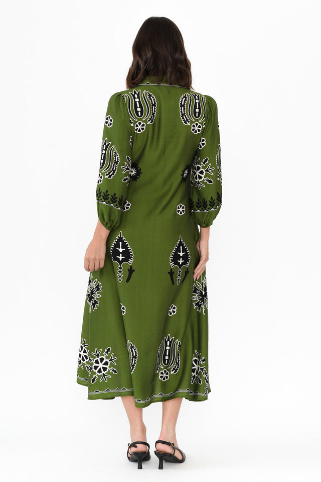 alt text|model:MJ image 5