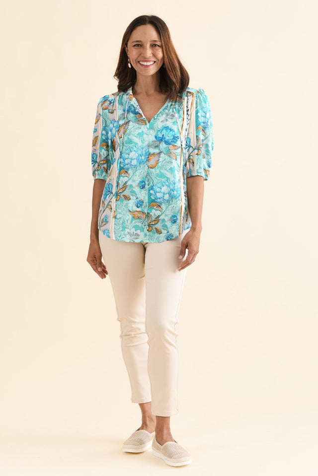 Boreen Blue Floral Button Top,Full Body,Brunette model,alt text|model:Cara image 6