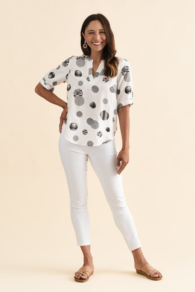 Breigh White Spot V Neck Top,Brunette model,alt text|model:Cara image 8