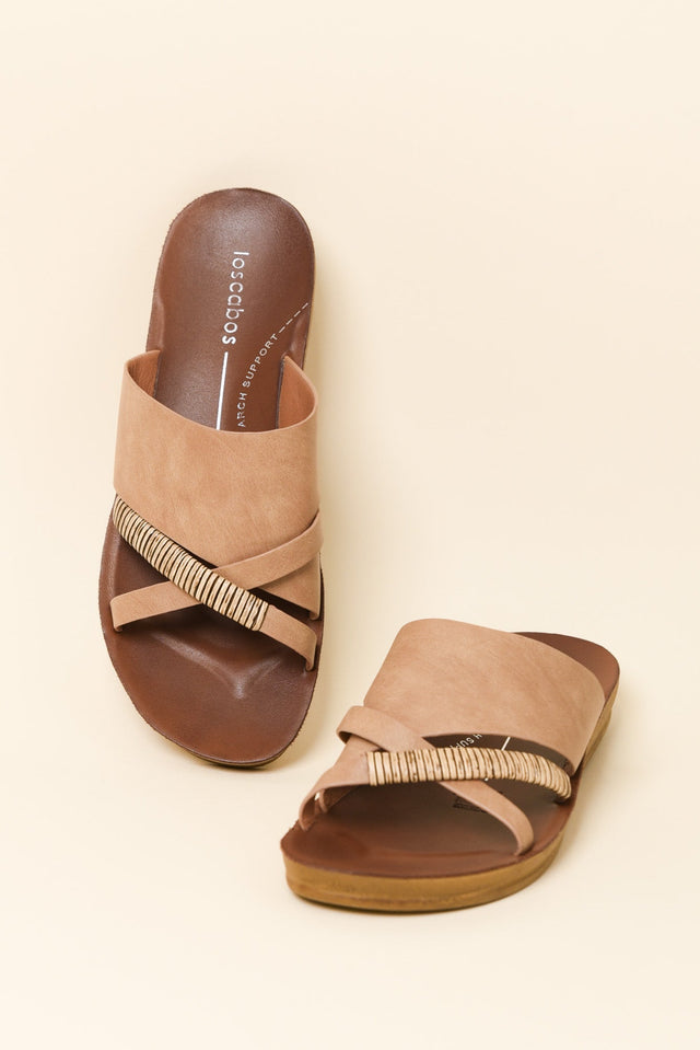 Bride Camel Crossover Slide image 3