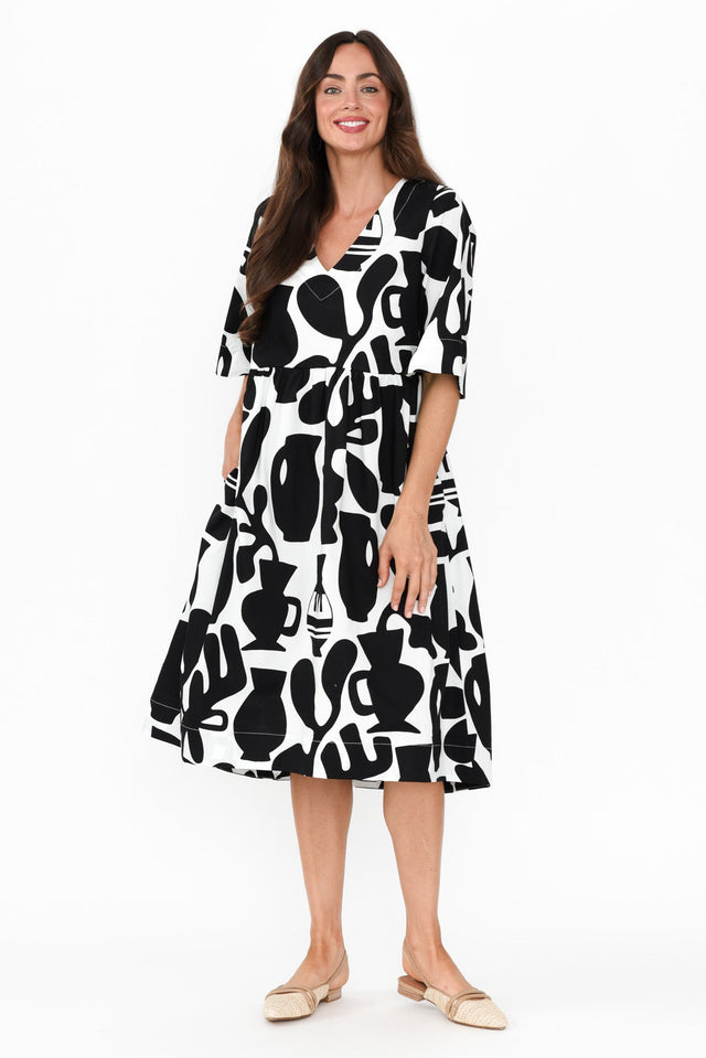 Brightside Black Abstract Cotton Dress,Brunette model,alt text|model:Elouise image 3