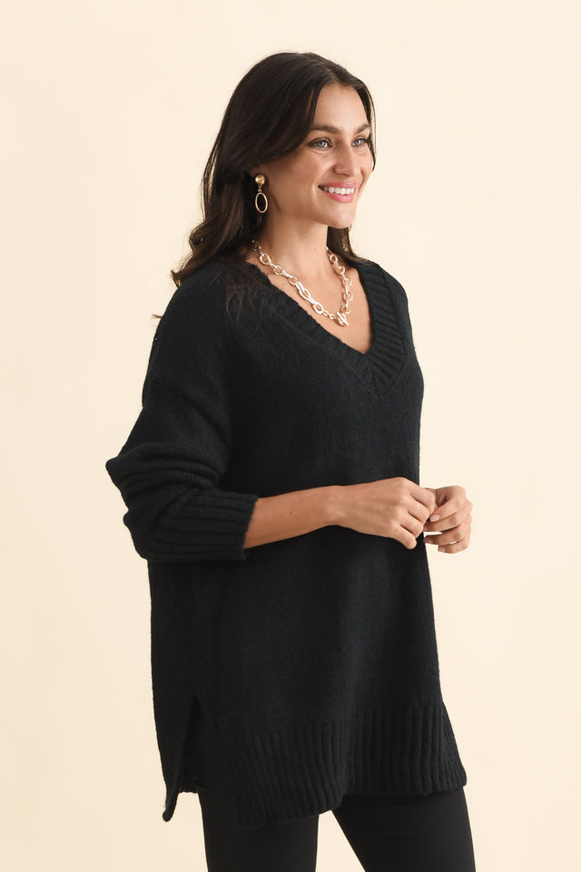 Brilla Black V Neck Jumper,Brunette model,alt text|model:Brontie image 4