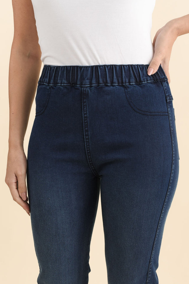 Brussel Blue Denim Stretch Jeans,Brunette model,alt text|model:MJ image 6
