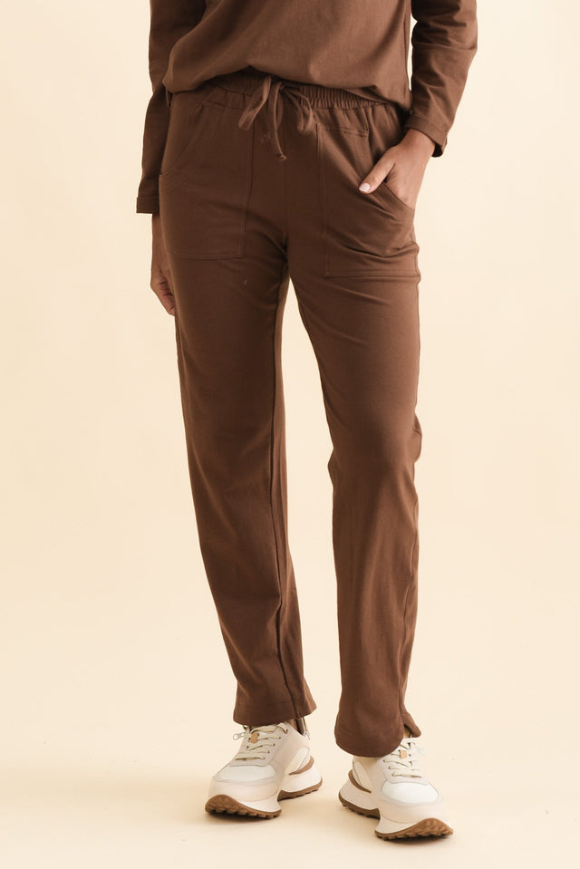 alt text|model:Brontie