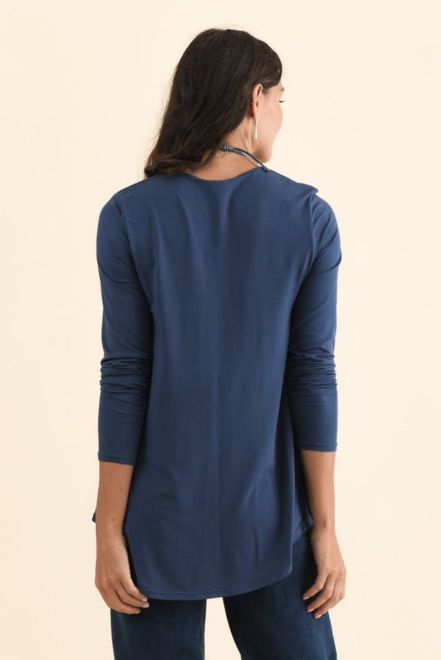Buttery Carla Blue Top,Brunette model,alt text|model:Brontie image 5