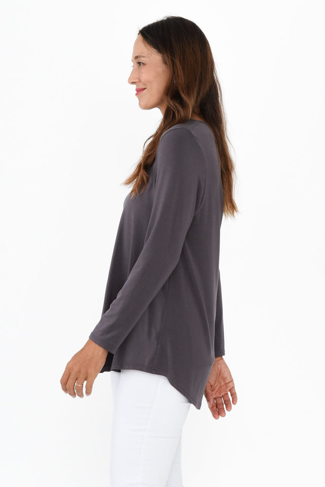 alt text|model:Cara image 5