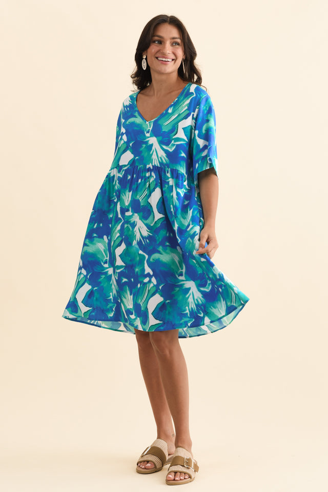 alt text|model:Brontie image 4