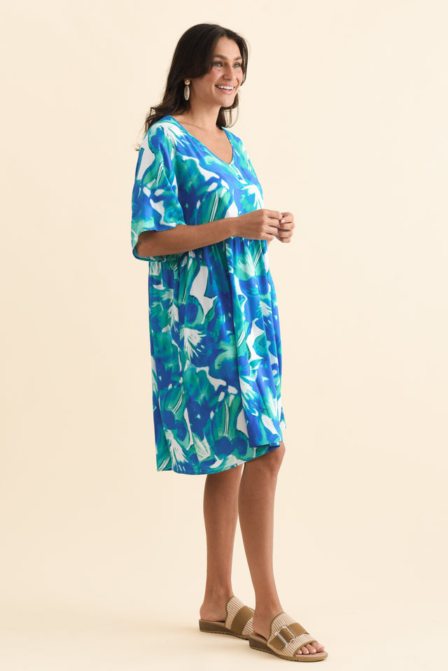 alt text|model:Brontie image 5