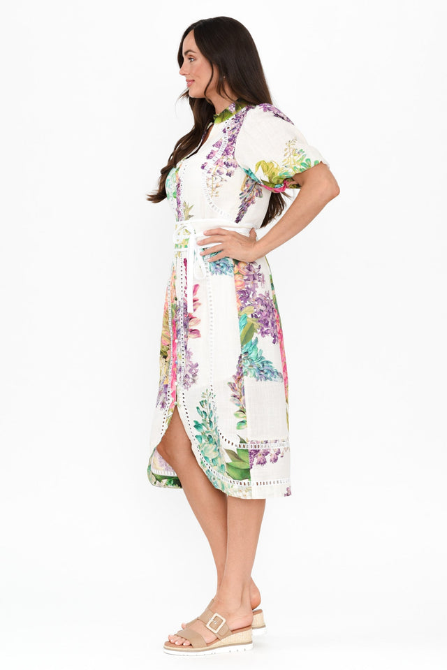 Carlyle Wisteria Alba Linen Blend Dress,Brunette model,alt text|model:Elouise image 4