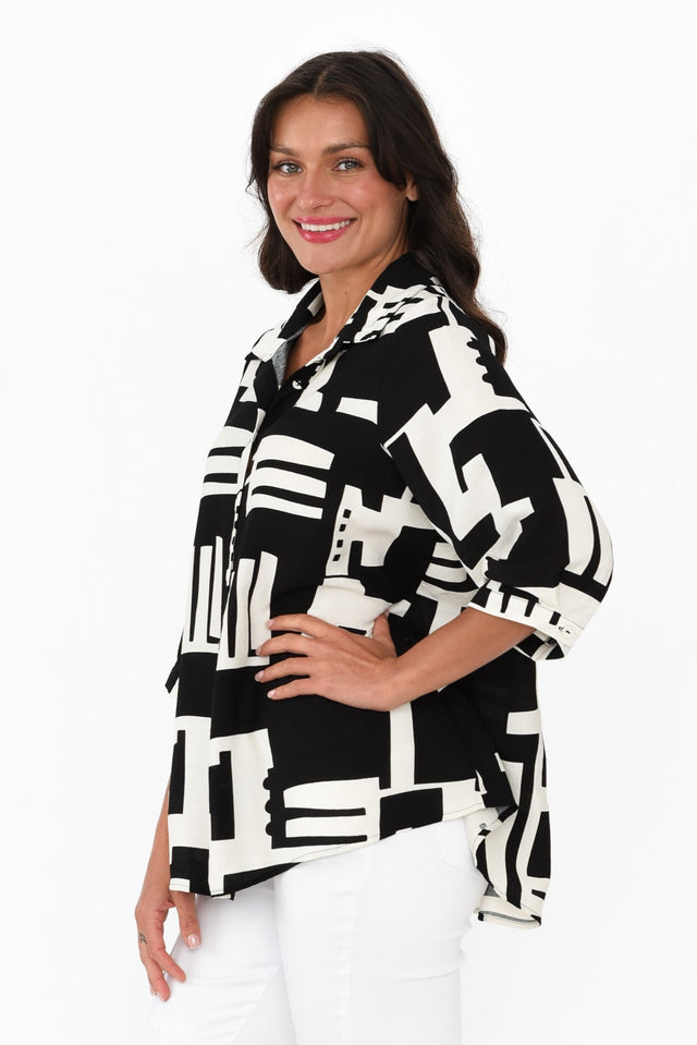 alt text|model:Brontie image 4