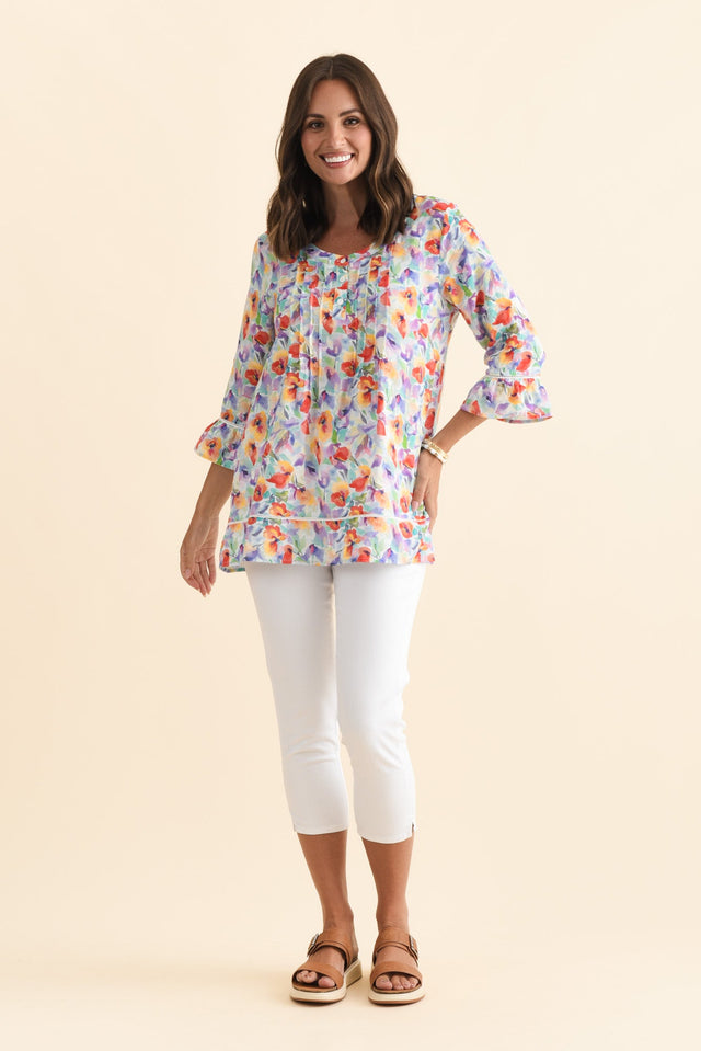 Cassidy Orange Flower Cotton Sleeved Top,Brunette model,alt text|model:MJ image 6