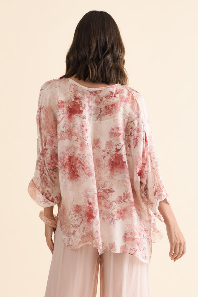 alt text|model:MJ image 5