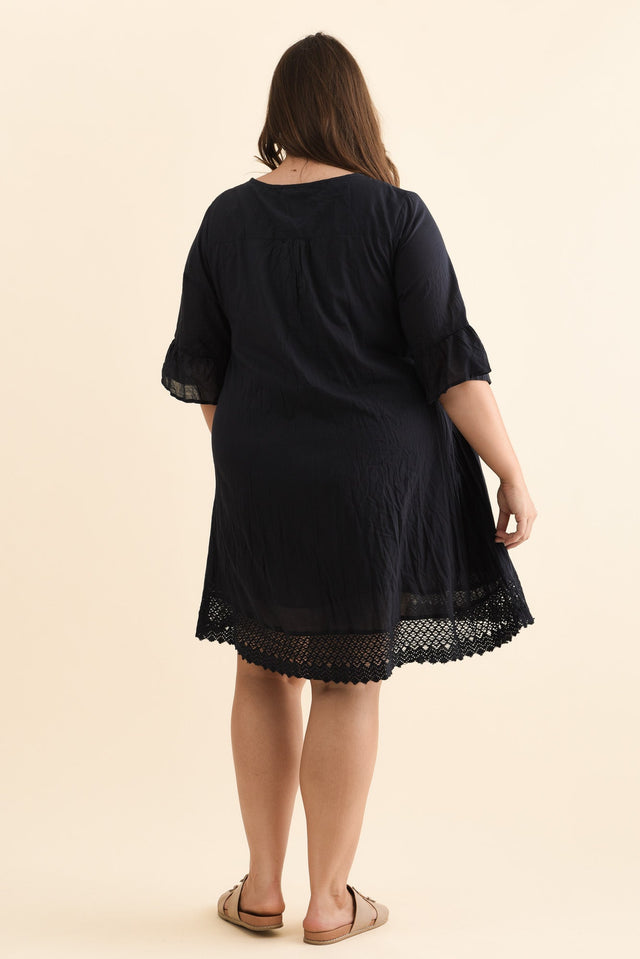 Cayman Navy Cotton Tunic Dress,Brunette model,alt text|model:Gabby image 13