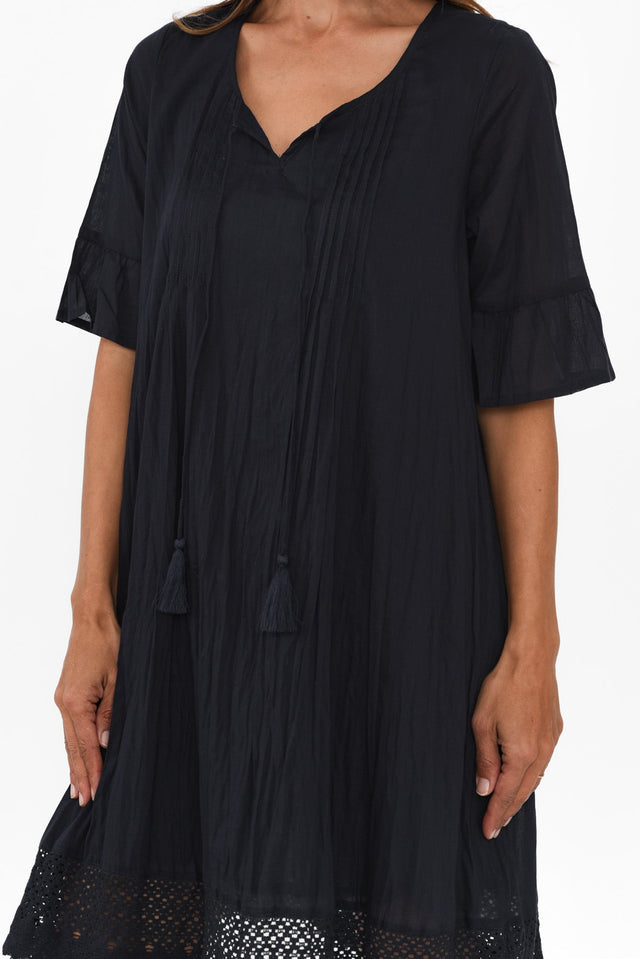 alt text|model:Cara image 7