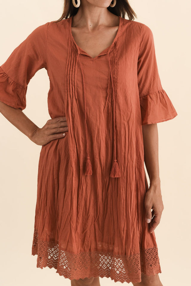 Cayman Rust Cotton Tunic Dress,Brunette model,alt text|model:Cara image 7