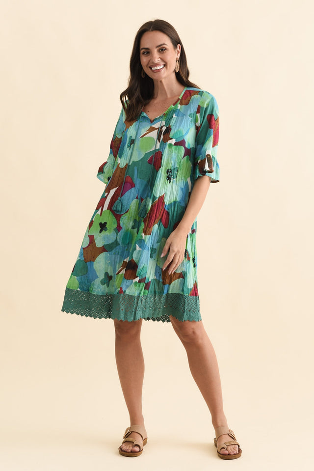 alt text|model:MJ image 3