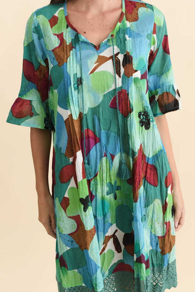 alt text|model:MJ image 6