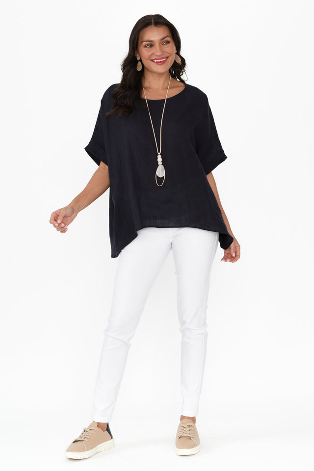 alt text|model:Brontie image 4