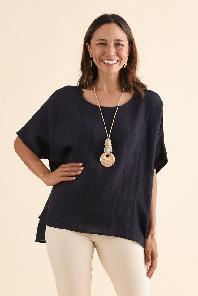 Chaya Navy Linen Top,Front,Brunette model,alt text|model:Cara