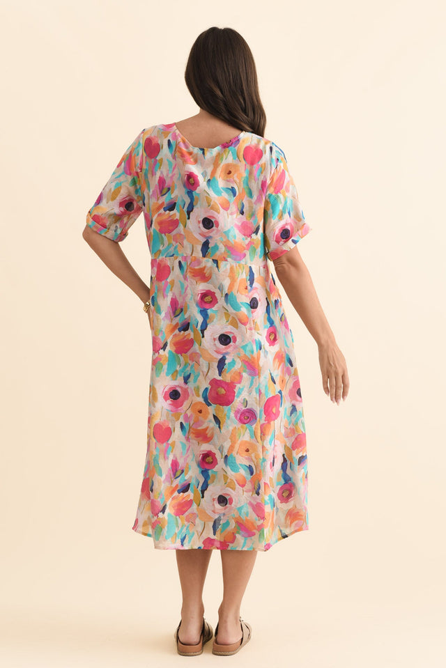 alt text|model:MJ image 5