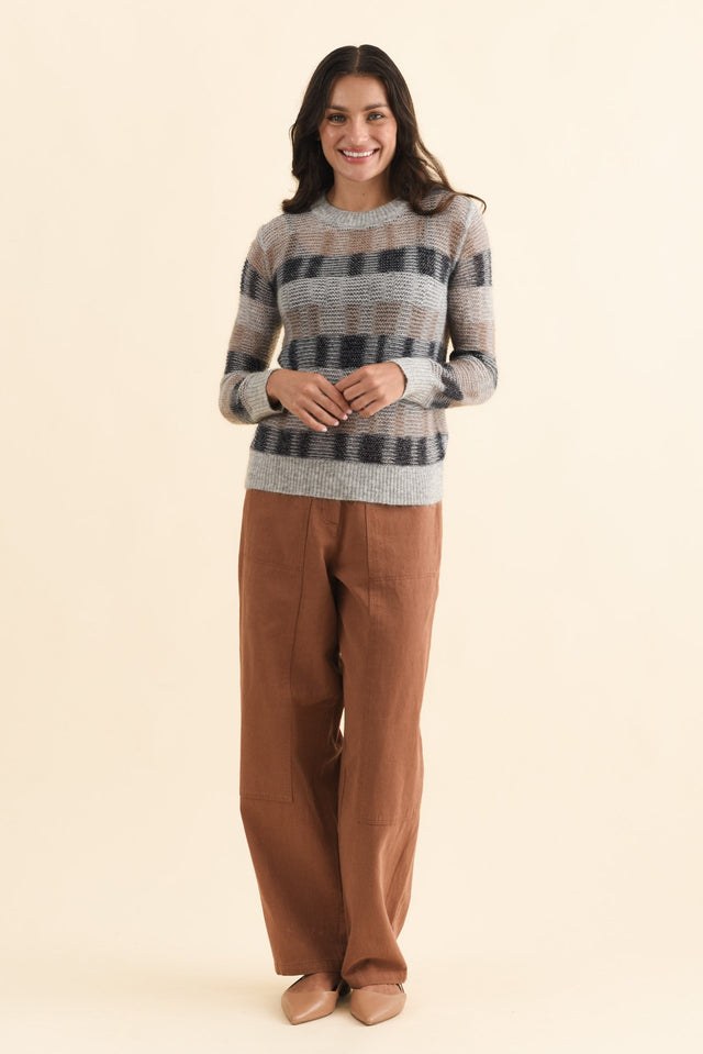 alt text|model:Brontie image 7