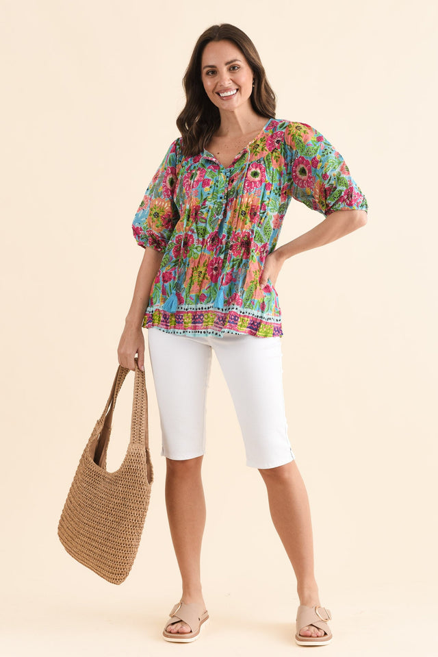 Claris Blue Flower Crinkle Cotton Top,Full Body,Brunette model,alt text|model:MJ