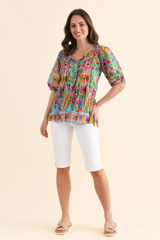 Claris Blue Flower Crinkle Cotton Top,Full Body,Brunette model,alt text|model:MJ image 6