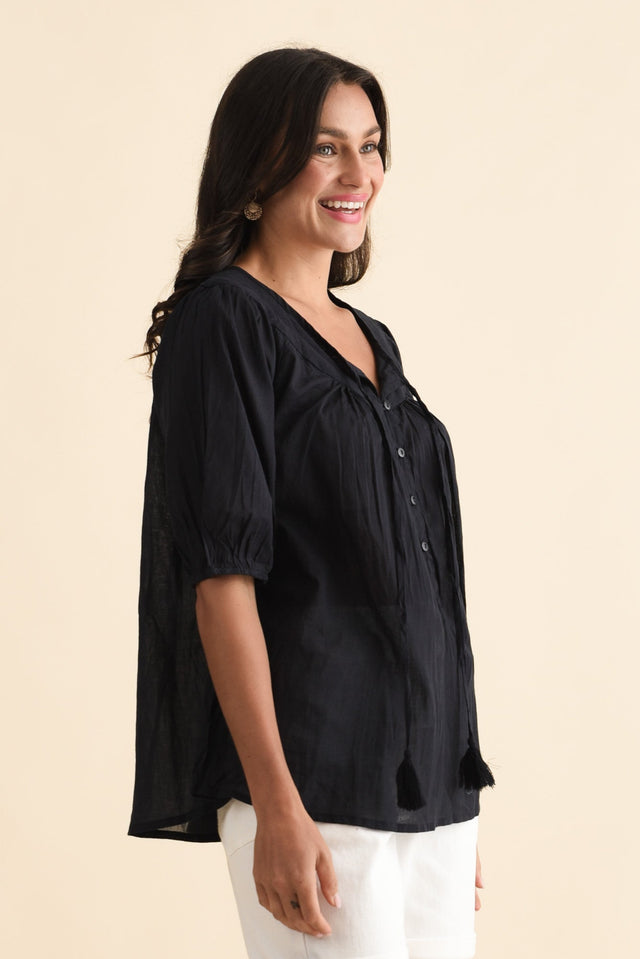 alt text|model:Brontie image 3