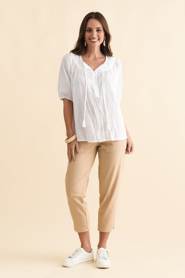 Claris White Crinkle Cotton Top,Brunette model,alt text|model:MJ image 7