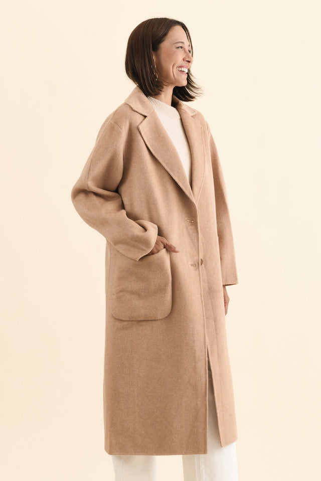 Cohan Camel Wool Blend Button Coat,Brunette model,alt text|model:Cara image 5
