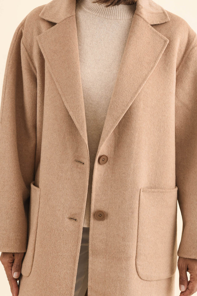 Cohan Camel Wool Blend Button Coat,Brunette model,alt text|model:Cara image 7