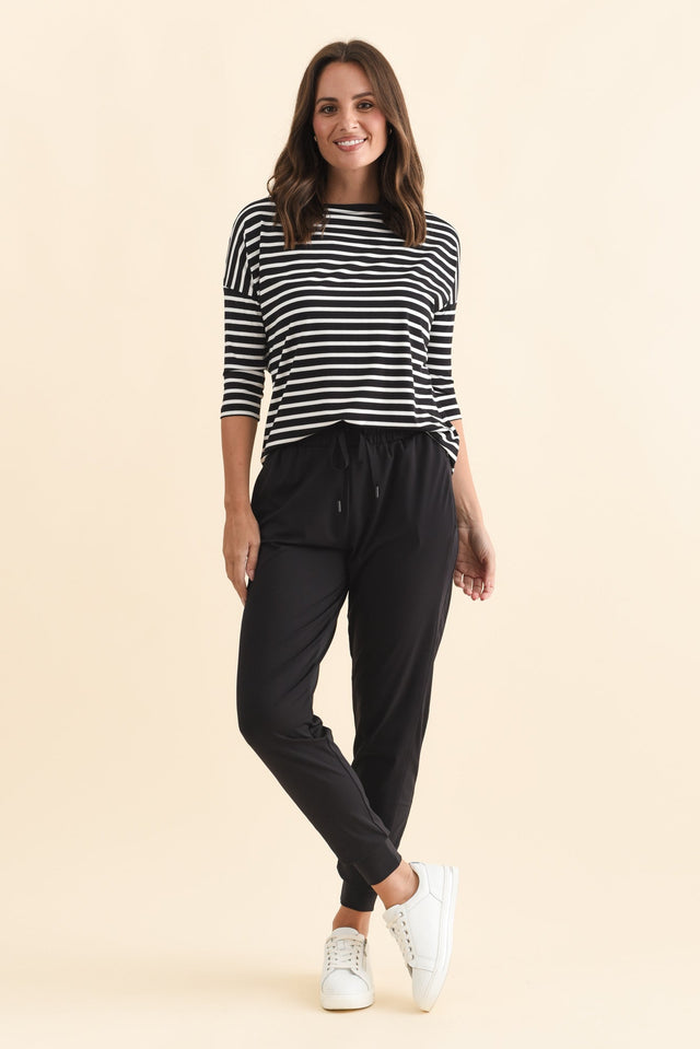 alt text|model:MJ image 7