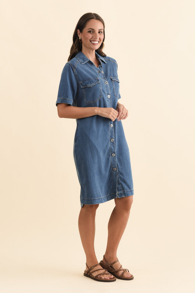 Cora Blue Denim Shirt Dress,Brunette model,alt text|model:MJ image 4