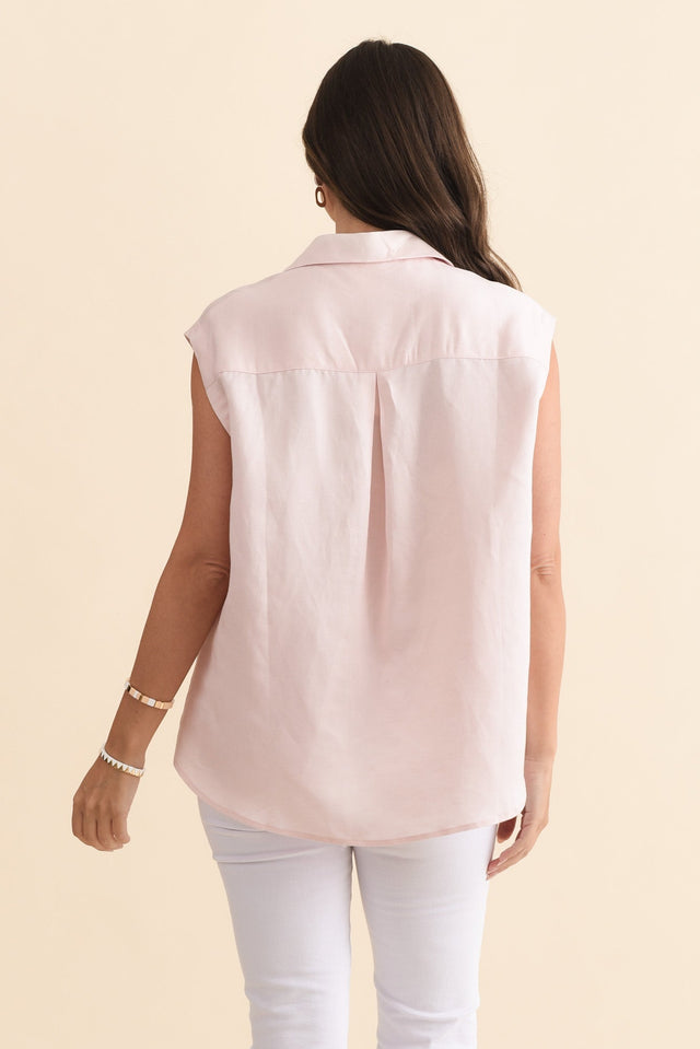 alt text|model:MJ image 4