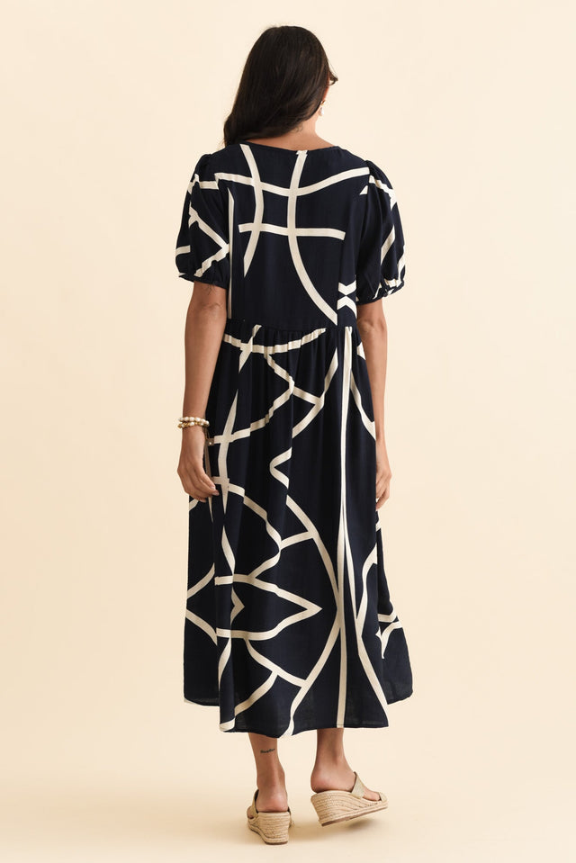 alt text|model:Brontie image 5