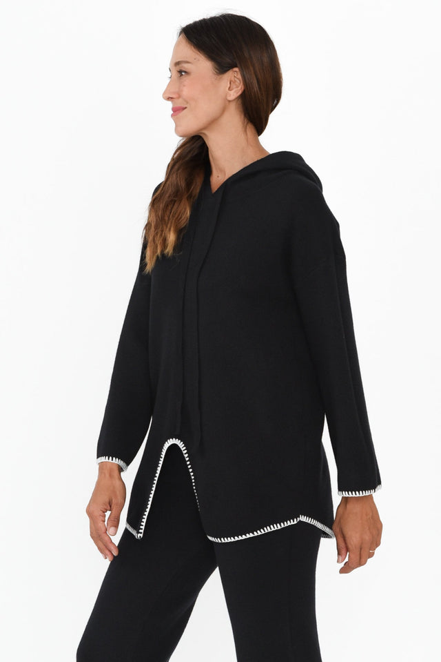 alt text|model:Cara image 4