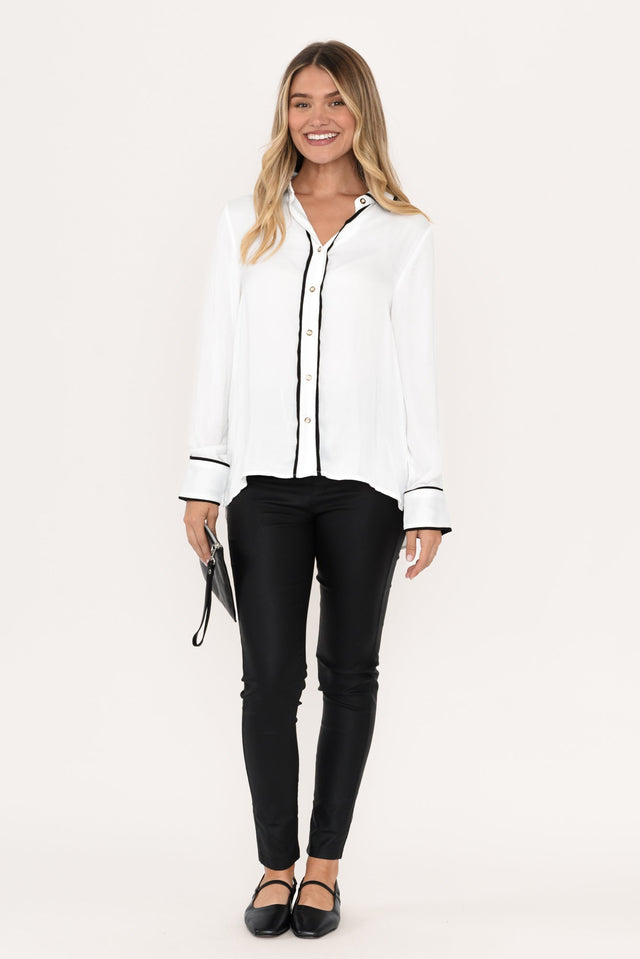 alt text|model:Mollie image 7