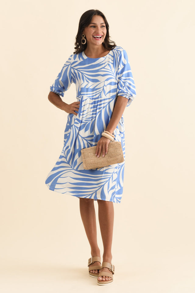 Cyrus Blue Palm Cotton Blend Dress,Brunette model,alt text|model:Brontie